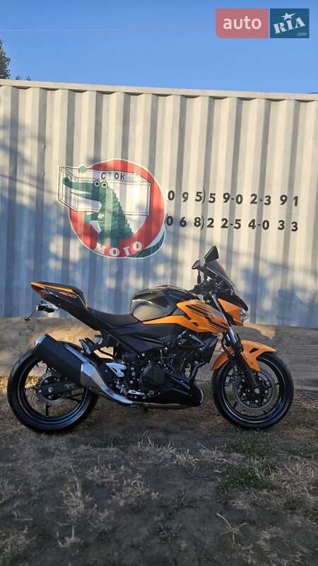 Спортбайк Kawasaki Z 400