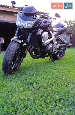 Kawasaki Z 750  2011