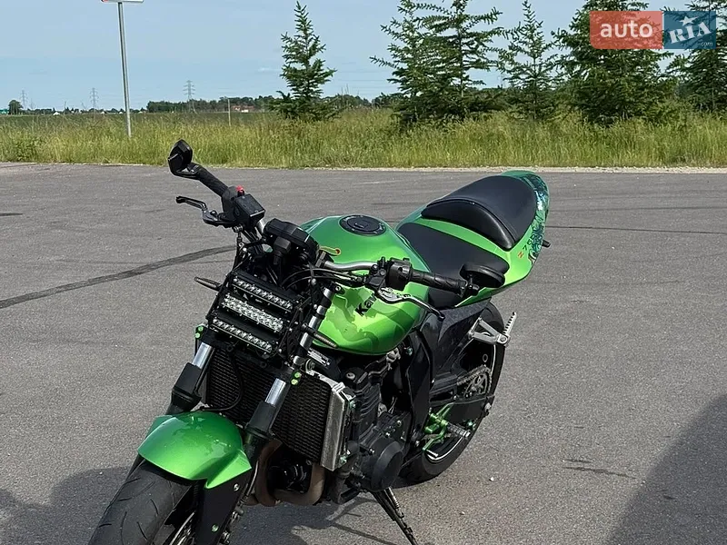 Kawasaki Z 750 2006