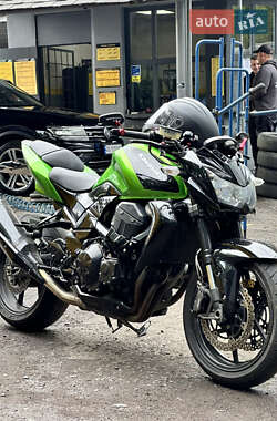 Kawasaki Z 750R  2014