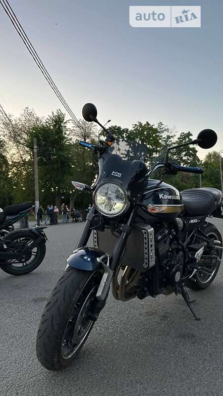 Мотоцикл Классик Kawasaki Z 900RS