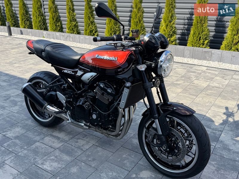 Мото Kawasaki Z900 RS