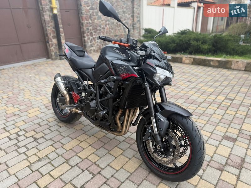 Мотоцикл Классик Kawasaki Z900