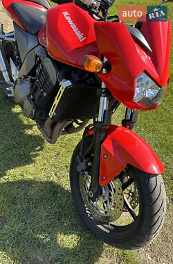 Kawasaki ZR  2004