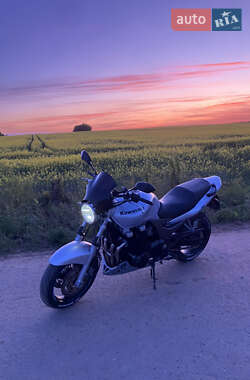 Kawasaki ZR zr750f 2003