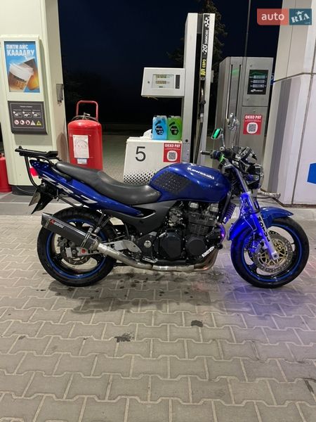 Мотоцикл Классік Kawasaki ZR