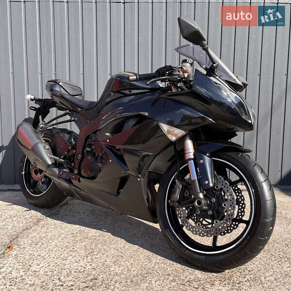Мото Kawasaki ZX 6R