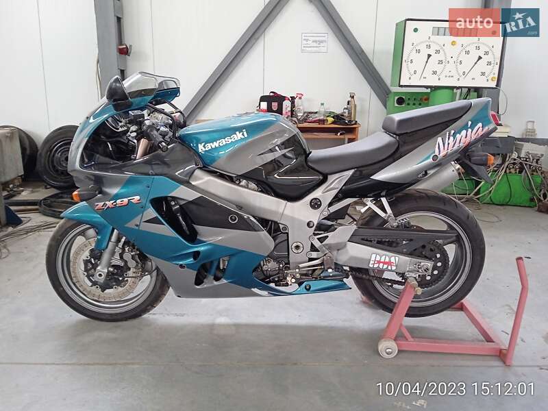 Мотоцикл Спорт-туризм Kawasaki ZX 9R