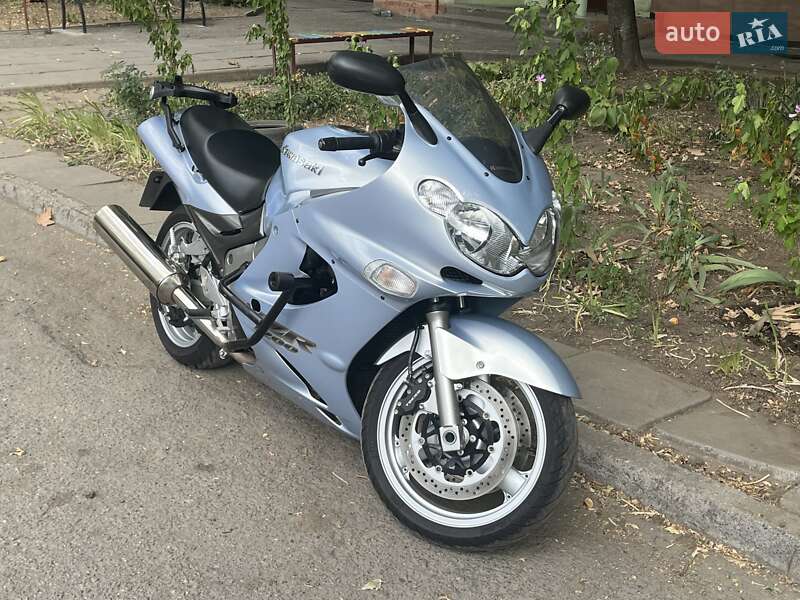 Вантажні моторолери, мотоцикли, скутери, мопеди Kawasaki ZX