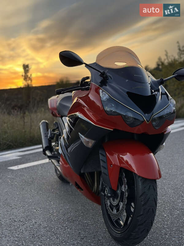Мотоцикл Спорт-туризм Kawasaki ZZR 1400