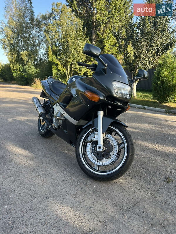 Мото Kawasaki ZZR 400-2