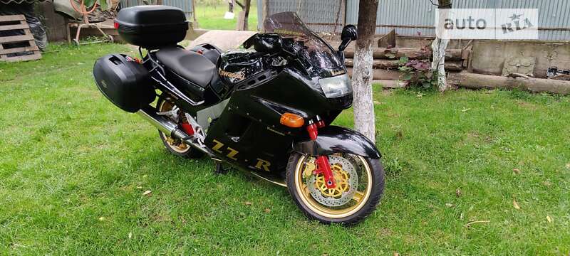 Мотоцикл Спорт-туризм Kawasaki ZZR