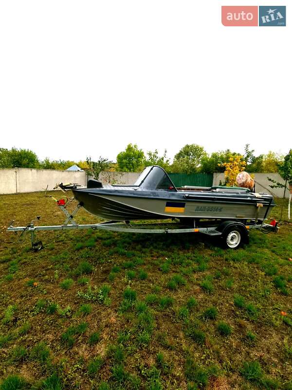 Лодка Казанка 5М2