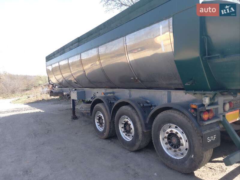 Самоскид напівпричіп Kelberg SKBS