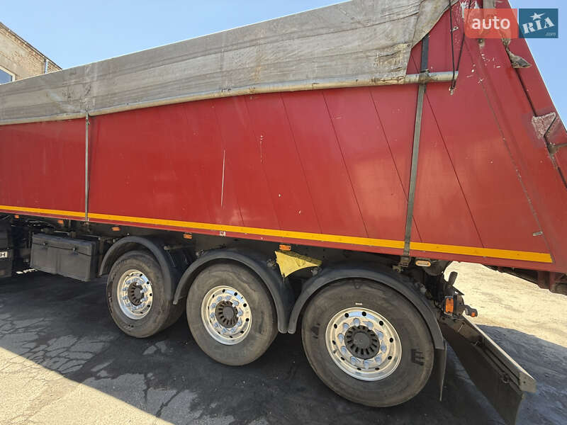 Зерновоз - полуприцеп Kempf SK