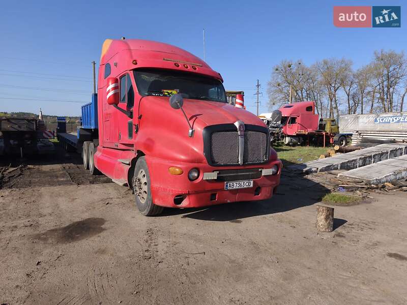 Kenworth T2000