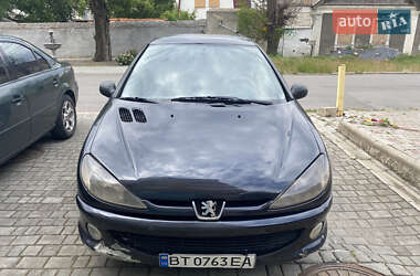 Характеристики Peugeot 206 Хетчбек