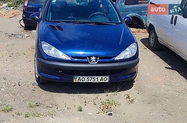 Характеристики Peugeot 206 Хэтчбек