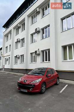 Характеристики Peugeot 207 Хетчбек