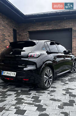 Характеристики Peugeot 208 Хетчбек