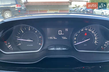 Характеристики Peugeot 208 Хэтчбек