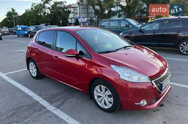 Характеристики Peugeot 208 Хэтчбек