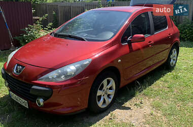 Характеристики Peugeot 307 Хэтчбек