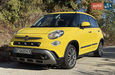Характеристики Fiat 500L Хэтчбек