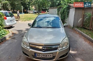 Характеристики Opel Astra Хэтчбек