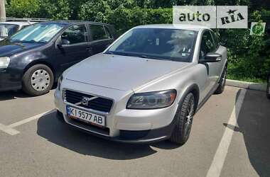 Характеристики Volvo C30 Хетчбек