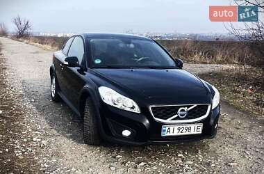 Характеристики Volvo C30 Хэтчбек