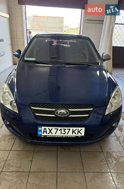 Характеристики Kia Ceed Хэтчбек