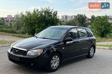 Характеристики Kia Cerato Хетчбек