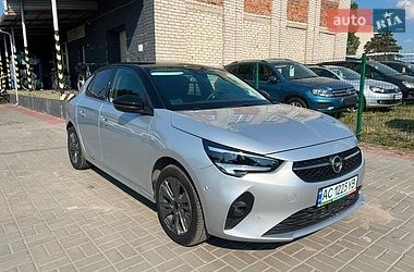 Характеристики Opel Corsa-e Хэтчбек
