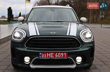 Характеристики MINI Countryman Хэтчбек