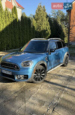 Характеристики MINI Countryman Хэтчбек