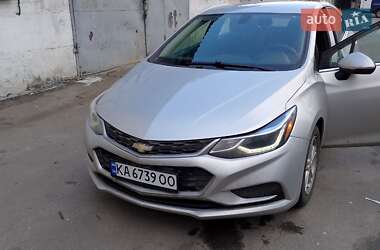 Характеристики Chevrolet Cruze Хэтчбек