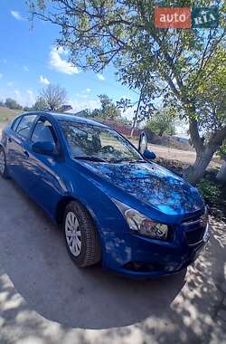 Характеристики Chevrolet Cruze Хетчбек