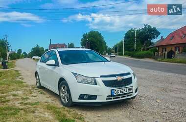 Характеристики Chevrolet Cruze Хэтчбек