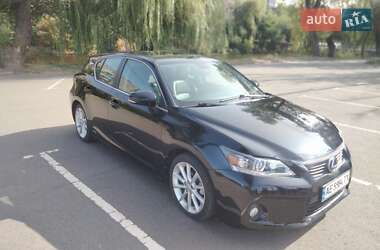 Характеристики Lexus CT Хэтчбек