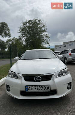 Характеристики Lexus CT Хетчбек