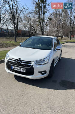 Характеристики Citroen DS4 Хэтчбек