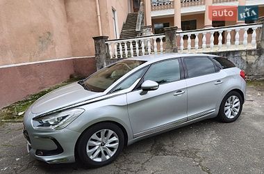 Характеристики Citroen DS5 Хэтчбек