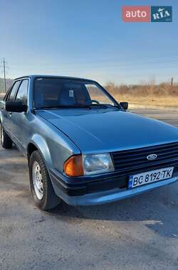 Характеристики Ford Escort Хэтчбек