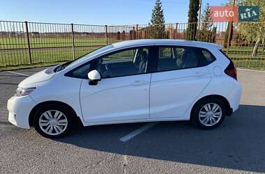 Характеристики Honda Fit Хетчбек