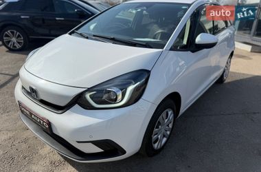 Характеристики Honda Fit Хетчбек