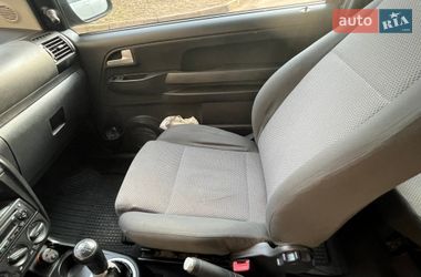 Характеристики Volkswagen Fox Хэтчбек