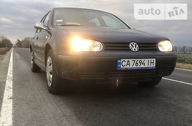 Характеристики Volkswagen Golf IV Хетчбек
