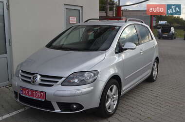 Характеристики Volkswagen Golf Plus Хэтчбек