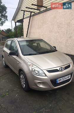Характеристики Hyundai i20 Хетчбек